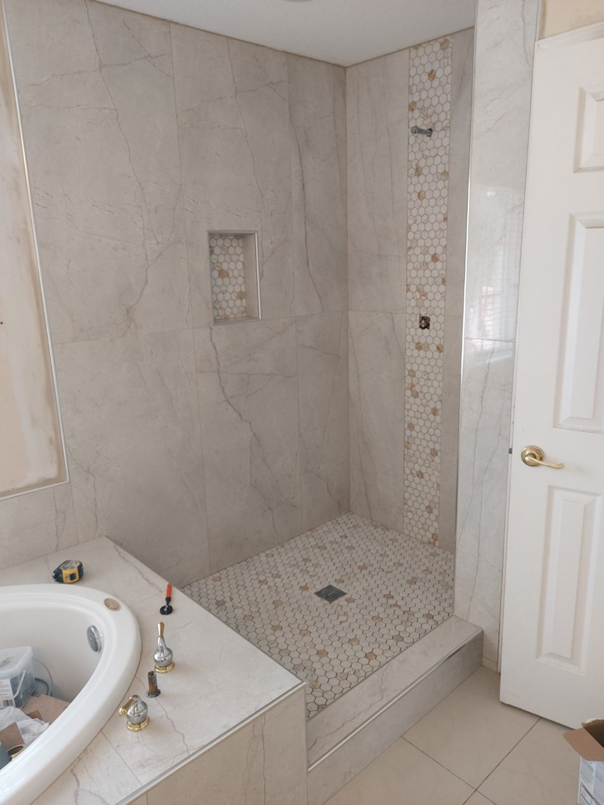 Water Mold Inspect – Bathroom Remodel 8