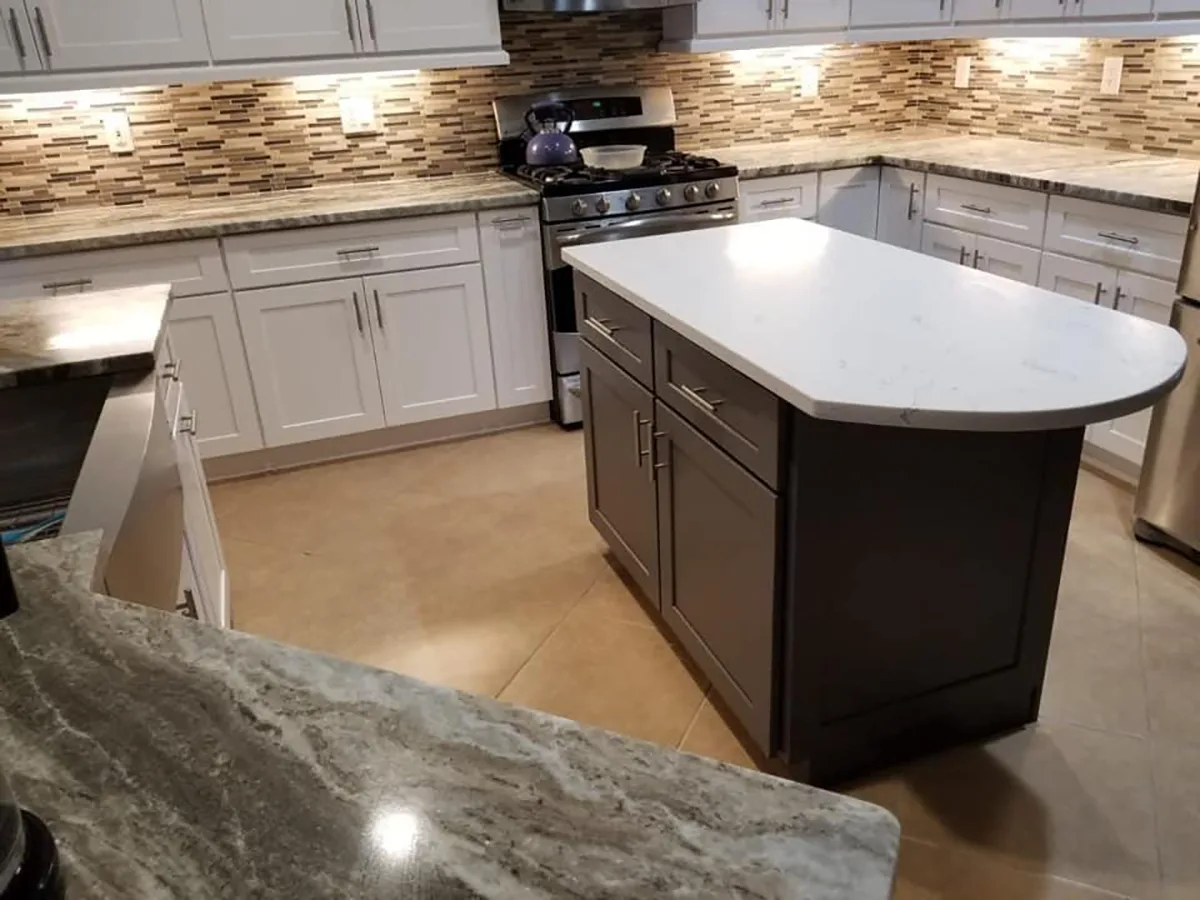 Water Mold Inspect – Kitchen 8